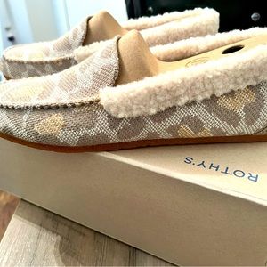 Rothy‘s slipper cozy cat size 8 NIB